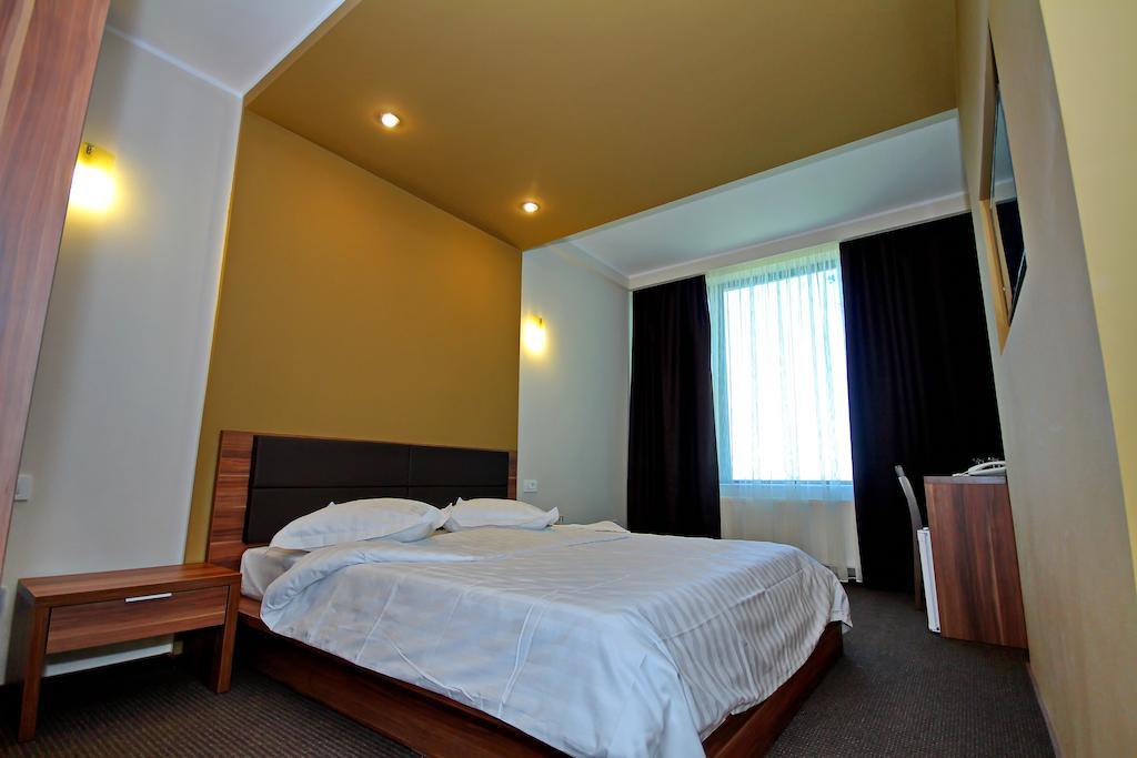 Hotel Eden Tulcea Pokoj fotografie