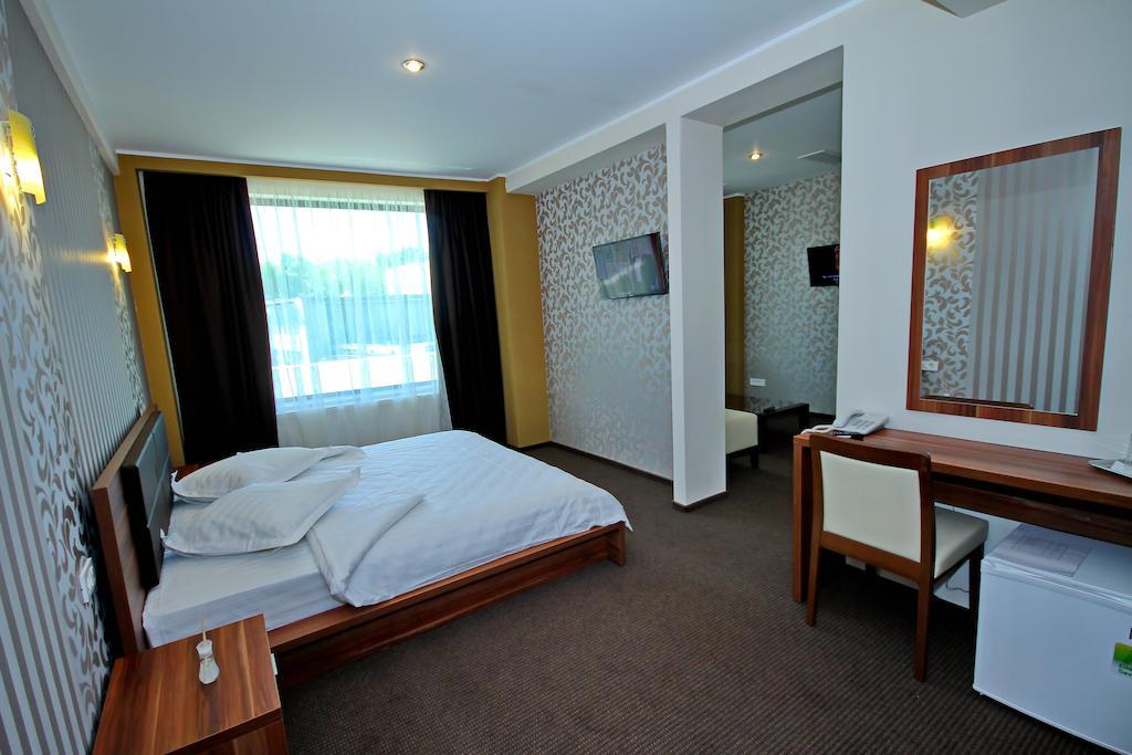 Hotel Eden Tulcea Pokoj fotografie