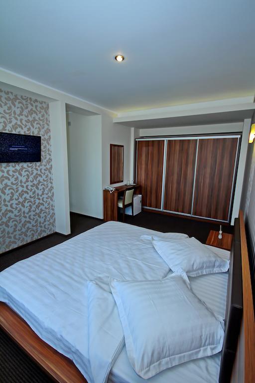 Hotel Eden Tulcea Pokoj fotografie